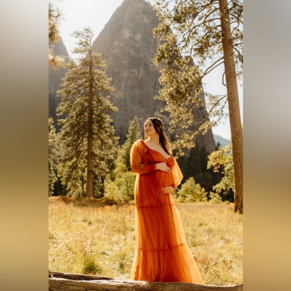 Meet your Posher, Megan - Picture 1 of 1